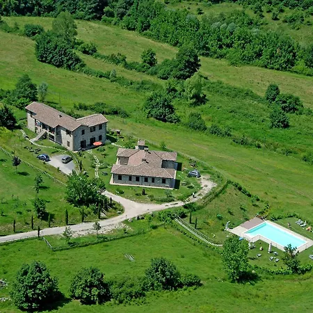 Farmhouse Passignano Near Lake Trasimeno, Cleaning Included *